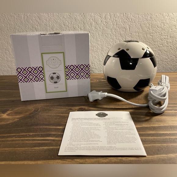 Scentsy Accents Scentsy Goal Soccer Ball Full Sized Wax Warmer